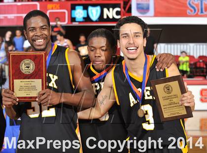 Thumbnail 2 in Apex vs. Lake Norman (NCHSAA 4A Final) photogallery.
