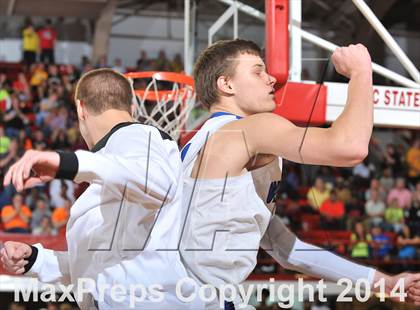 Thumbnail 1 in Apex vs. Lake Norman (NCHSAA 4A Final) photogallery.