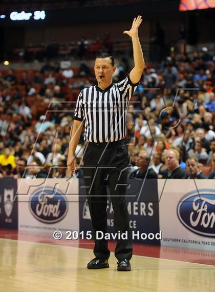 Thumbnail 1 in Bishop Montgomery vs. Etiwanda (CIF SS Open Division Final) photogallery.