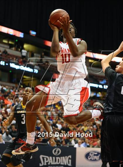 Thumbnail 2 in Bishop Montgomery vs. Etiwanda (CIF SS Open Division Final) photogallery.