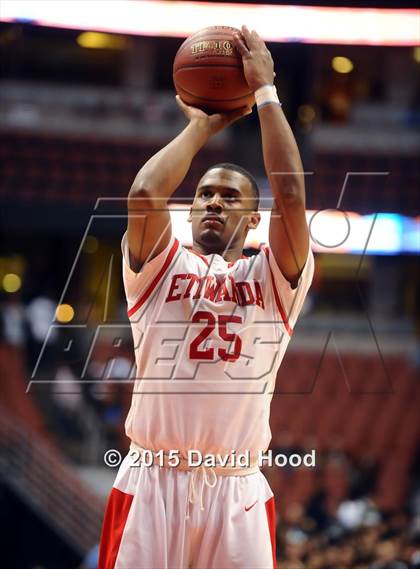 Thumbnail 2 in Bishop Montgomery vs. Etiwanda (CIF SS Open Division Final) photogallery.