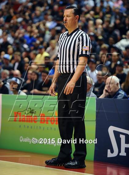 Thumbnail 3 in Bishop Montgomery vs. Etiwanda (CIF SS Open Division Final) photogallery.