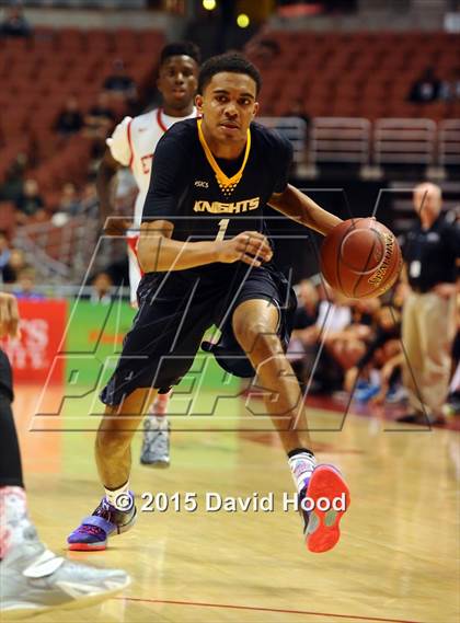 Thumbnail 3 in Bishop Montgomery vs. Etiwanda (CIF SS Open Division Final) photogallery.