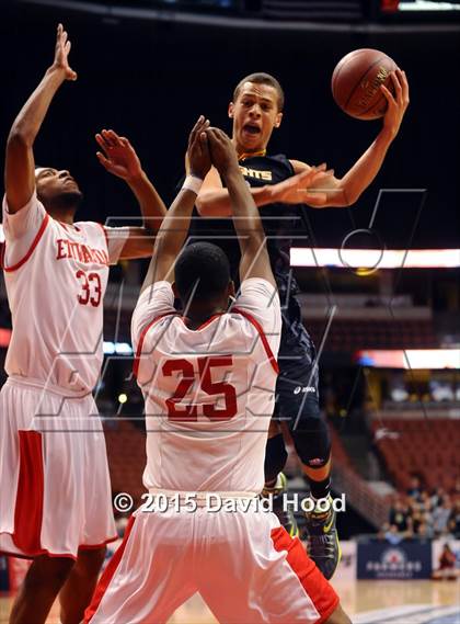 Thumbnail 1 in Bishop Montgomery vs. Etiwanda (CIF SS Open Division Final) photogallery.