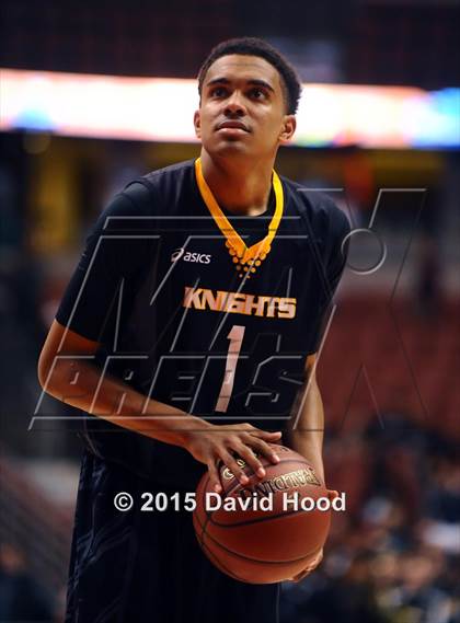 Thumbnail 3 in Bishop Montgomery vs. Etiwanda (CIF SS Open Division Final) photogallery.