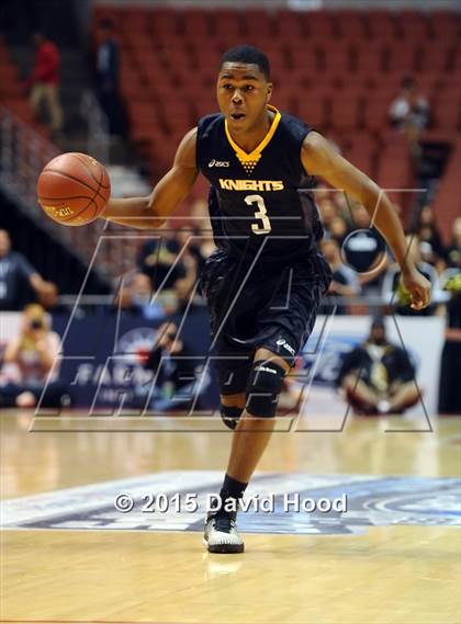 Thumbnail 3 in Bishop Montgomery vs. Etiwanda (CIF SS Open Division Final) photogallery.