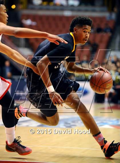 Thumbnail 1 in Bishop Montgomery vs. Etiwanda (CIF SS Open Division Final) photogallery.