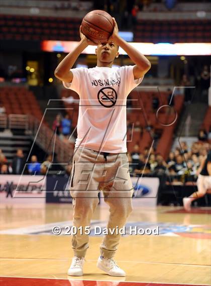 Thumbnail 2 in Bishop Montgomery vs. Etiwanda (CIF SS Open Division Final) photogallery.