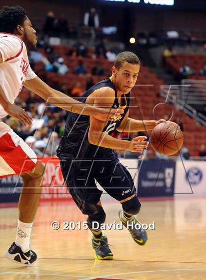 Thumbnail 3 in Bishop Montgomery vs. Etiwanda (CIF SS Open Division Final) photogallery.