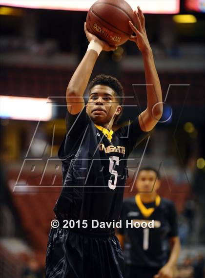 Thumbnail 3 in Bishop Montgomery vs. Etiwanda (CIF SS Open Division Final) photogallery.