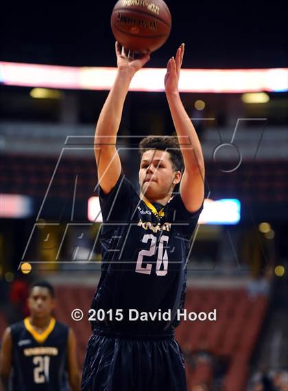 Thumbnail 3 in Bishop Montgomery vs. Etiwanda (CIF SS Open Division Final) photogallery.
