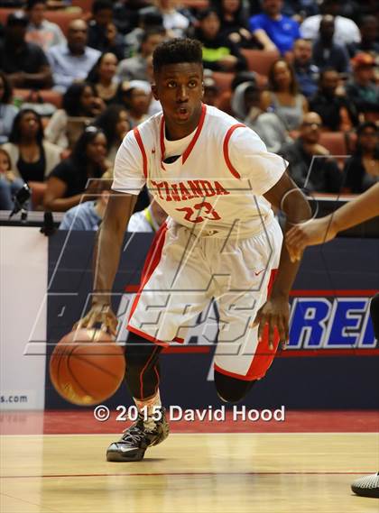 Thumbnail 3 in Bishop Montgomery vs. Etiwanda (CIF SS Open Division Final) photogallery.