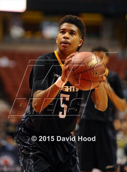 Thumbnail 2 in Bishop Montgomery vs. Etiwanda (CIF SS Open Division Final) photogallery.