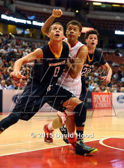 Thumbnail 1 in Bishop Montgomery vs. Etiwanda (CIF SS Open Division Final) photogallery.