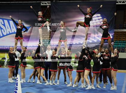 Thumbnail 3 in Eaglecrest (CHSAA 5A State Spirit Championship) photogallery.