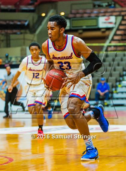 Thumbnail 2 in Immanuel vs. Taft (CIF CS D4 Final) photogallery.