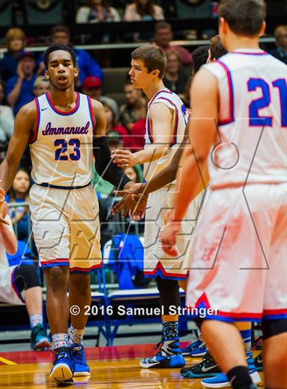 Thumbnail 2 in Immanuel vs. Taft (CIF CS D4 Final) photogallery.
