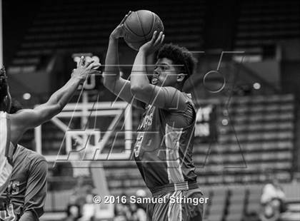 Thumbnail 1 in Immanuel vs. Taft (CIF CS D4 Final) photogallery.
