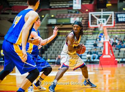 Thumbnail 3 in Immanuel vs. Taft (CIF CS D4 Final) photogallery.