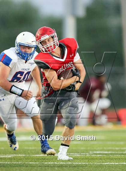 Thumbnail 2 in Lexington vs. Carrollton (Lathrop Jamboree) photogallery.