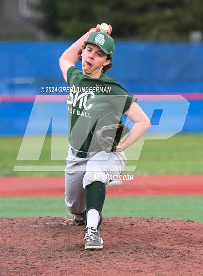 Thumbnail 1 in Sacred Heart Cathedral Preparatory vs. Tamalpais (Scrimmage) photogallery.
