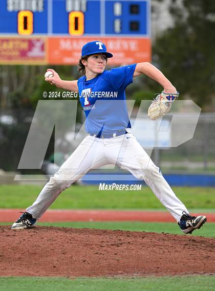 Thumbnail 1 in Sacred Heart Cathedral Preparatory vs. Tamalpais (Scrimmage) photogallery.