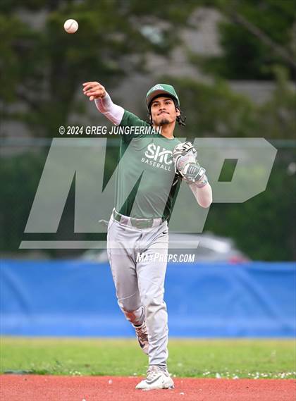 Thumbnail 1 in Sacred Heart Cathedral Preparatory vs. Tamalpais (Scrimmage) photogallery.