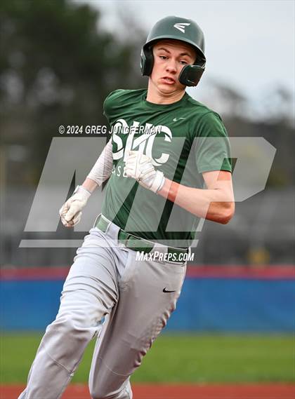 Thumbnail 1 in Sacred Heart Cathedral Preparatory vs. Tamalpais (Scrimmage) photogallery.