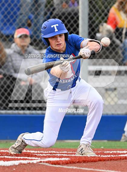 Thumbnail 3 in Sacred Heart Cathedral Preparatory vs. Tamalpais (Scrimmage) photogallery.