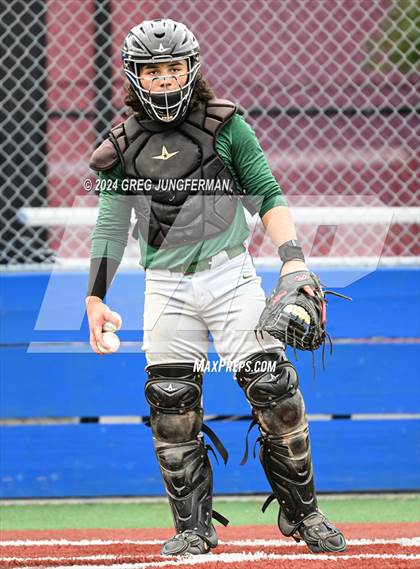 Thumbnail 1 in Sacred Heart Cathedral Preparatory vs. Tamalpais (Scrimmage) photogallery.