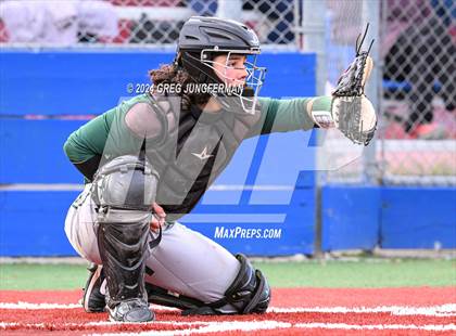 Thumbnail 3 in Sacred Heart Cathedral Preparatory vs. Tamalpais (Scrimmage) photogallery.