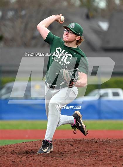 Thumbnail 2 in Sacred Heart Cathedral Preparatory vs. Tamalpais (Scrimmage) photogallery.
