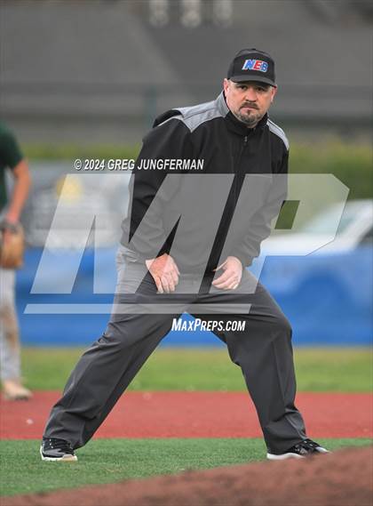 Thumbnail 2 in Sacred Heart Cathedral Preparatory vs. Tamalpais (Scrimmage) photogallery.
