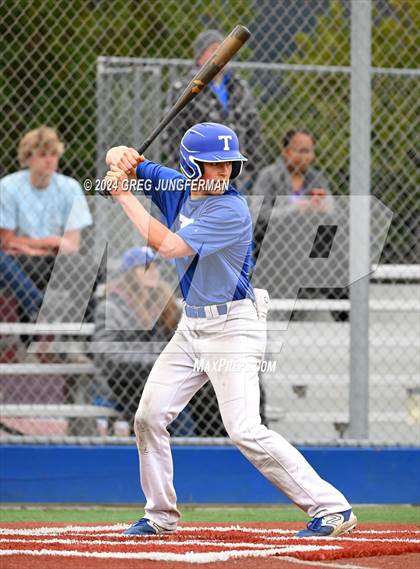 Thumbnail 3 in Sacred Heart Cathedral Preparatory vs. Tamalpais (Scrimmage) photogallery.