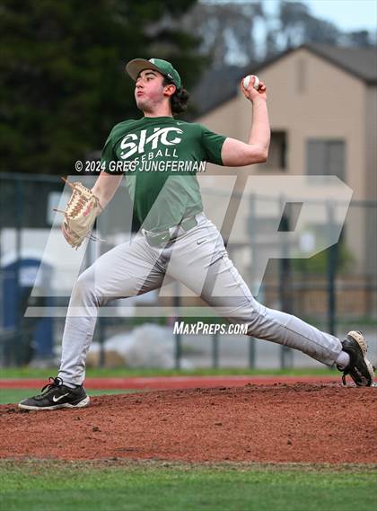 Thumbnail 3 in Sacred Heart Cathedral Preparatory vs. Tamalpais (Scrimmage) photogallery.
