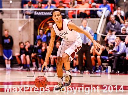 Thumbnail 2 in Pleasant Grove vs Lone Peak (UHSAA 5A Final) photogallery.
