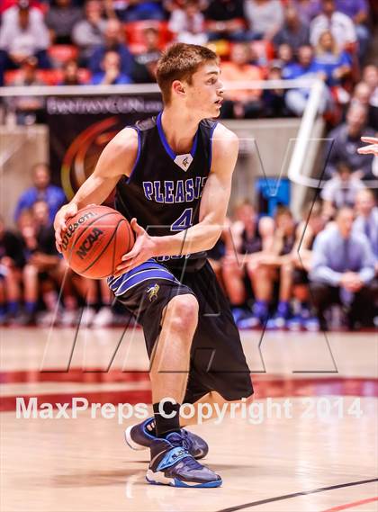 Thumbnail 3 in Pleasant Grove vs Lone Peak (UHSAA 5A Final) photogallery.