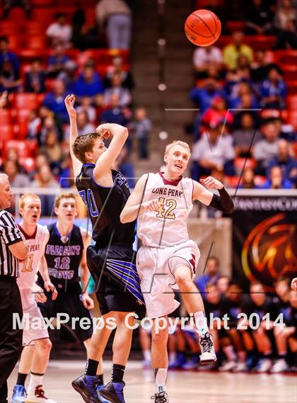 Thumbnail 1 in Pleasant Grove vs Lone Peak (UHSAA 5A Final) photogallery.