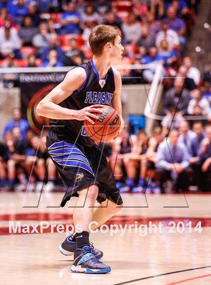 Thumbnail 1 in Pleasant Grove vs Lone Peak (UHSAA 5A Final) photogallery.