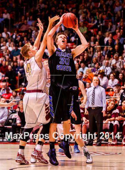 Thumbnail 1 in Pleasant Grove vs Lone Peak (UHSAA 5A Final) photogallery.