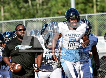 Thumbnail 2 in Ribault @ Creekside photogallery.