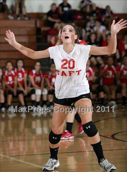 Thumbnail 2 in Taft @ Granada Hills photogallery.