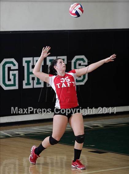 Thumbnail 2 in Taft @ Granada Hills photogallery.