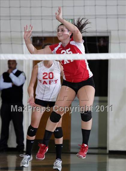 Thumbnail 2 in Taft @ Granada Hills photogallery.