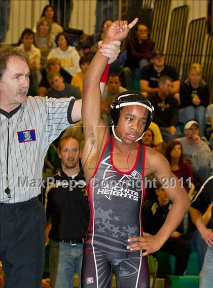Thumbnail 1 in Carroll Invitational photogallery.