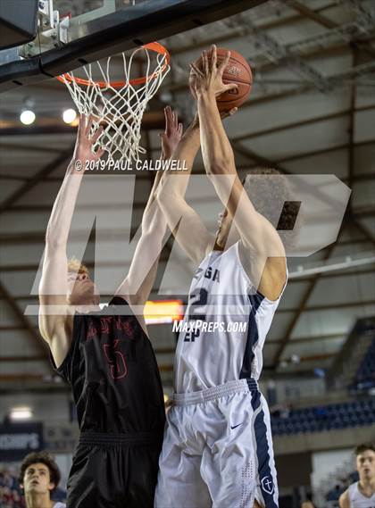 Thumbnail 2 in Gonzaga Prep vs. Mount Si (WIAA 4A Final)  photogallery.