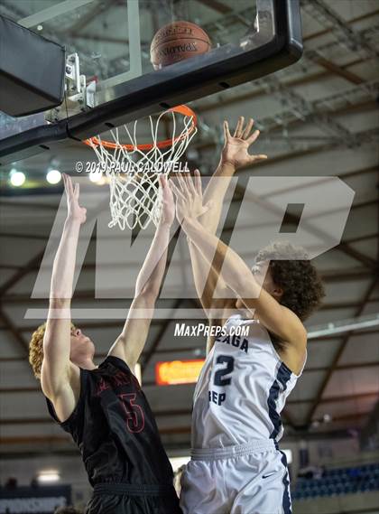 Thumbnail 3 in Gonzaga Prep vs. Mount Si (WIAA 4A Final)  photogallery.