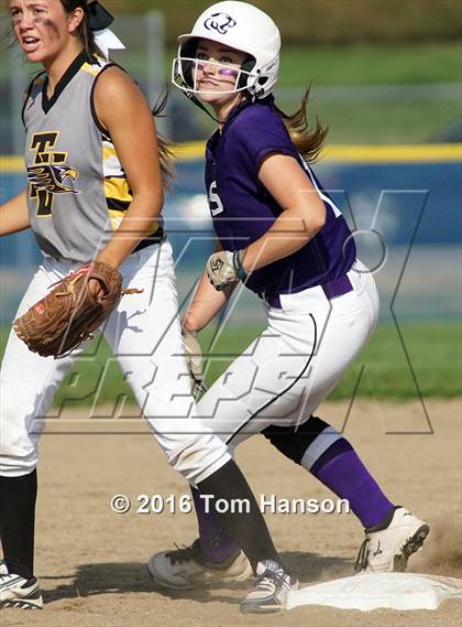 Thumbnail 1 in Thompson Valley vs Mountain View photogallery.