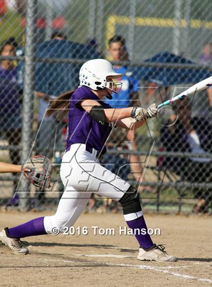 Thumbnail 2 in Thompson Valley vs Mountain View photogallery.