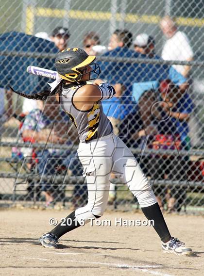 Thumbnail 1 in Thompson Valley vs Mountain View photogallery.